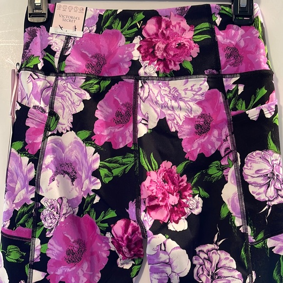 NWT Victoria’s Secret Incredible Essential Leggings - Picture 11 of 16